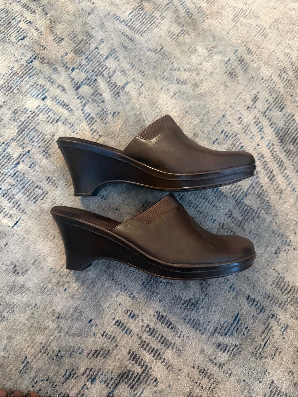 Nine West Black Wedge Mule Clogs